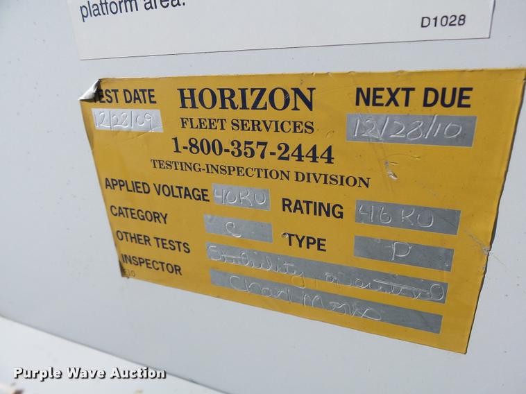 image for item K5592 2002 Brand FX service bed