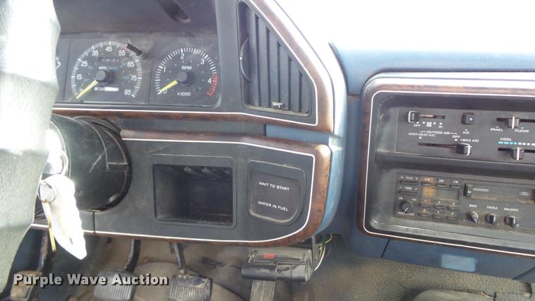 image for item K8101 1987 Ford F350 XL dump bed pickup truck