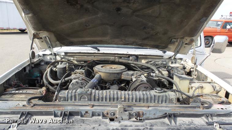 image for item K8101 1987 Ford F350 XL dump bed pickup truck