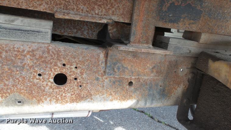 image for item K8101 1987 Ford F350 XL dump bed pickup truck