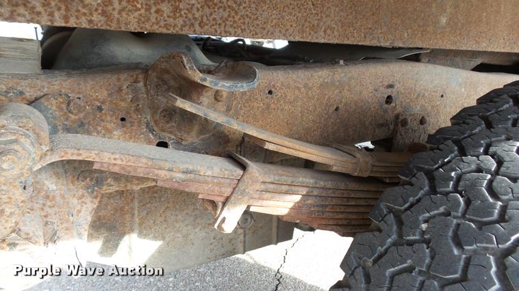 image for item K8101 1987 Ford F350 XL dump bed pickup truck