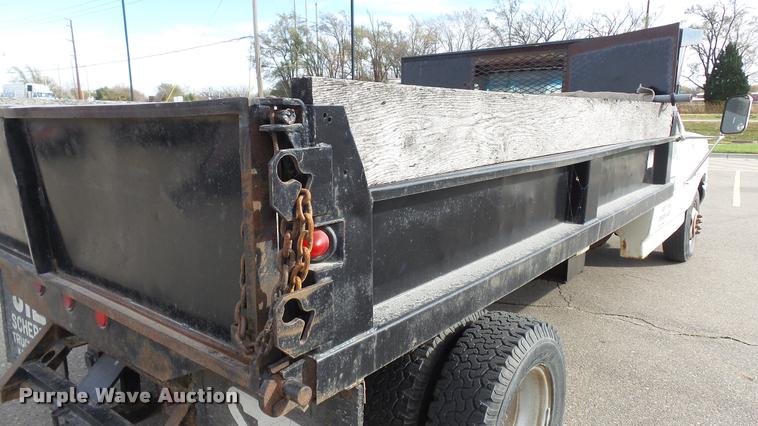 image for item K8101 1987 Ford F350 XL dump bed pickup truck