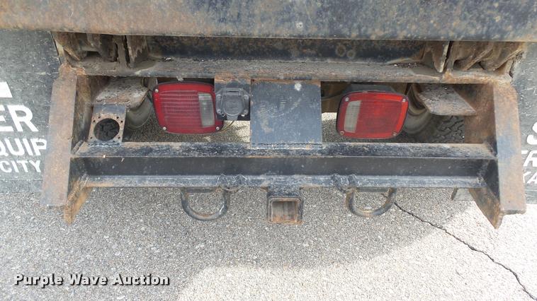 image for item K8101 1987 Ford F350 XL dump bed pickup truck