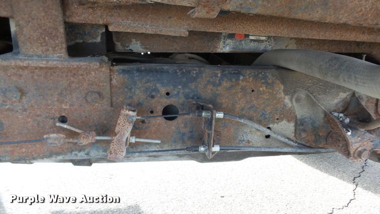 image for item K8101 1987 Ford F350 XL dump bed pickup truck