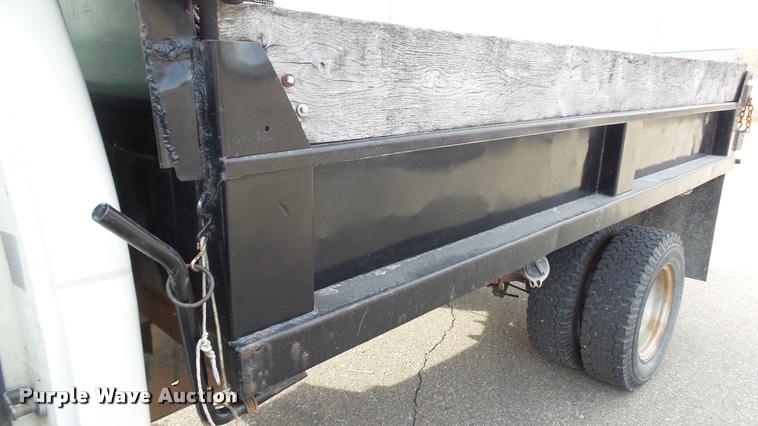 image for item K8101 1987 Ford F350 XL dump bed pickup truck
