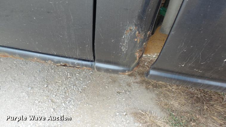 image for item K8104 2004 Chevrolet Silverado 2500 Ext. Cab pickup truck