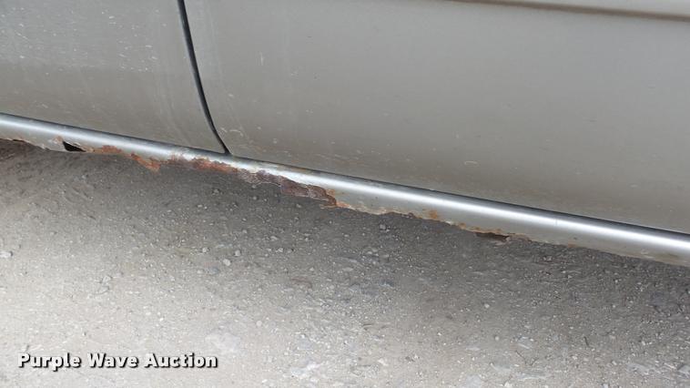 image for item K8106 2001 Chevrolet Silverado 1500 LS Ext. Cab pickup truck