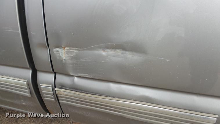 image for item K8106 2001 Chevrolet Silverado 1500 LS Ext. Cab pickup truck