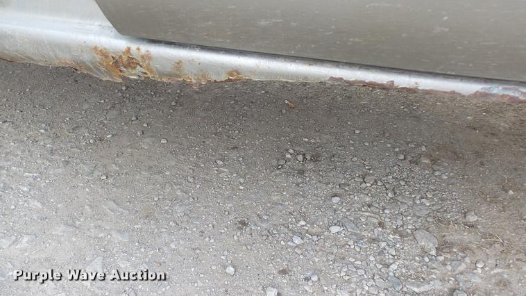 image for item K8106 2001 Chevrolet Silverado 1500 LS Ext. Cab pickup truck