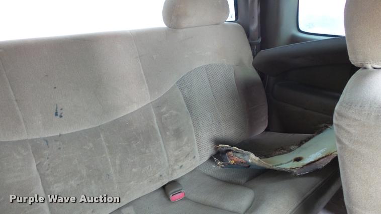 image for item K8107 2000 Chevrolet Silverado 2500 LS Ext. Cab pickup truck