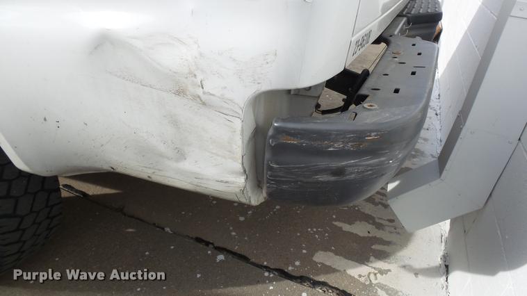 image for item K8121 1999 Ford F250 Super Duty XL pickup truck