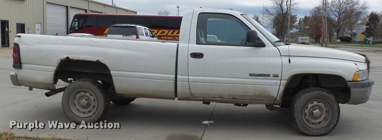 image for item K8124 1999 Dodge Ram 1500 pickup truck
