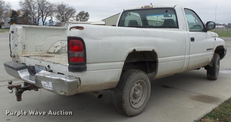 image for item K8124 1999 Dodge Ram 1500 pickup truck