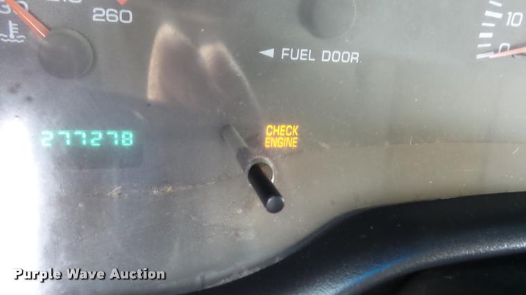 image for item K8124 1999 Dodge Ram 1500 pickup truck