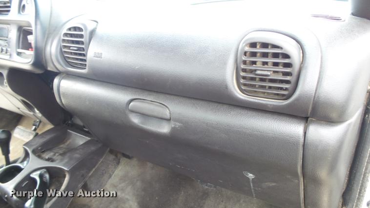 image for item K8124 1999 Dodge Ram 1500 pickup truck