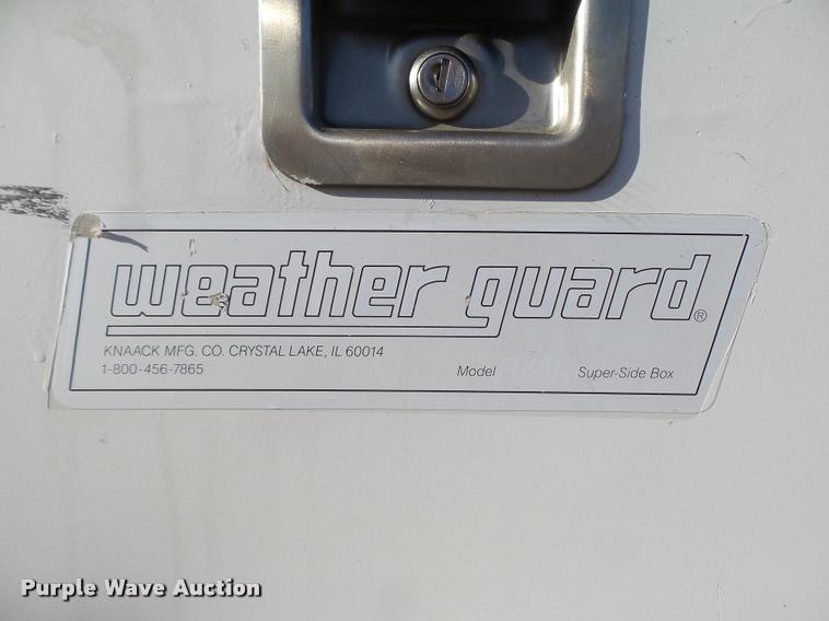 image for item L4148 2004 Ford F250 Super Duty XL pickup truck