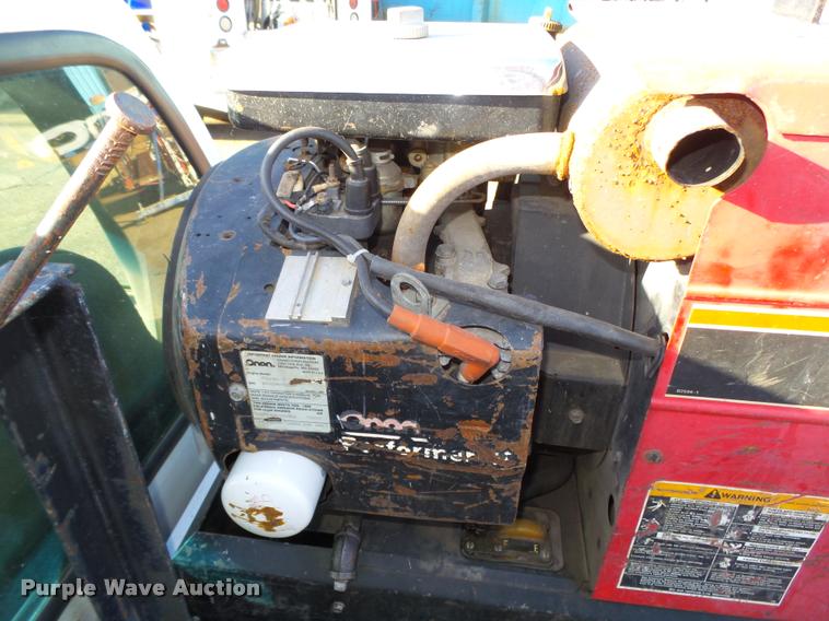 image for item L4148 2004 Ford F250 Super Duty XL pickup truck