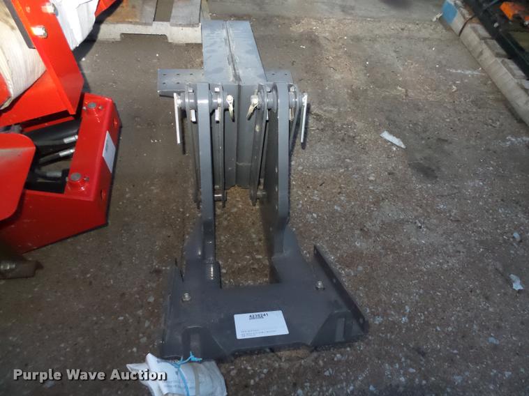 image for item L4158 2014 Massey-Ferguson CB10 backhoe attachment