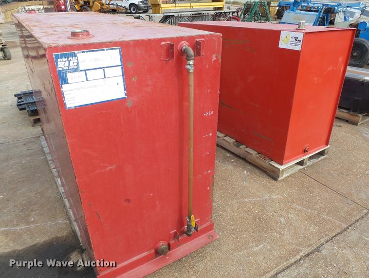 image for item L4159 Fuel and oil tanks