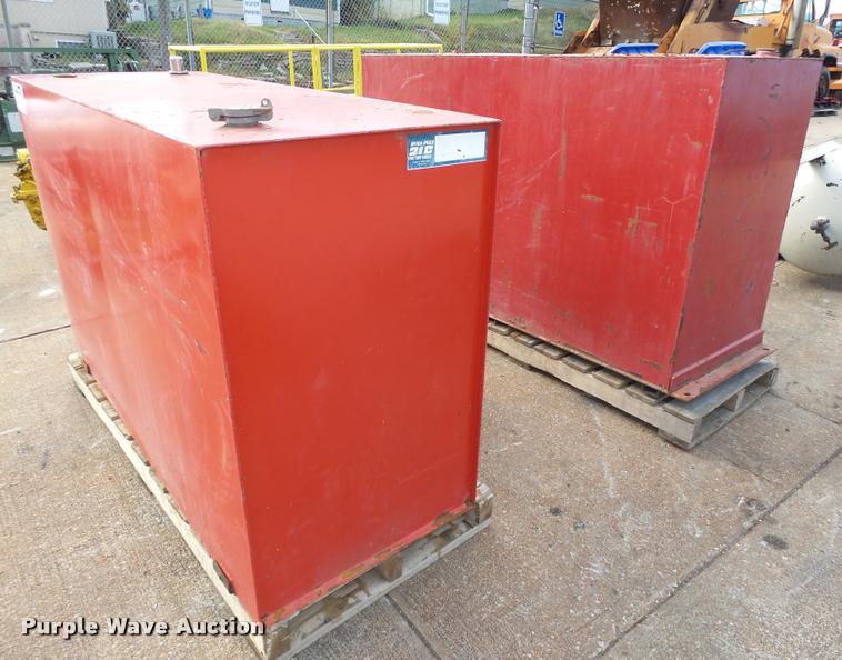 image for item L4159 Fuel and oil tanks