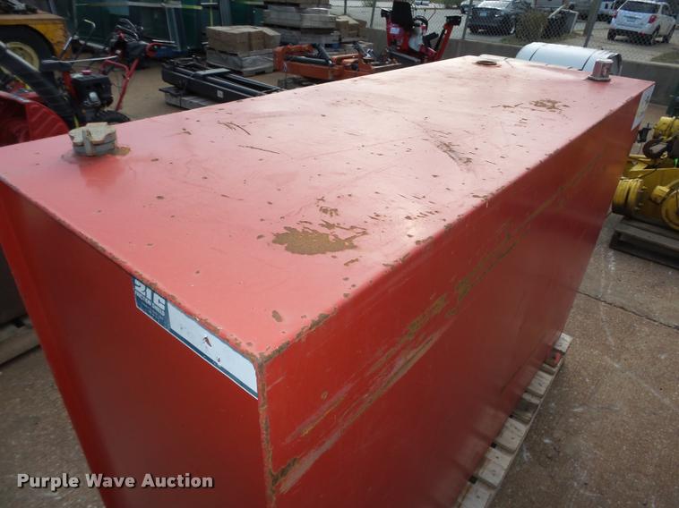 image for item L4159 Fuel and oil tanks