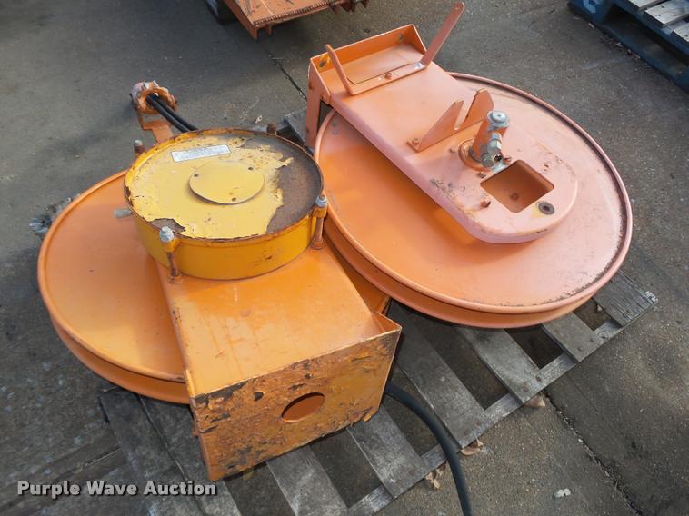 image for item L4164 Truck accessories