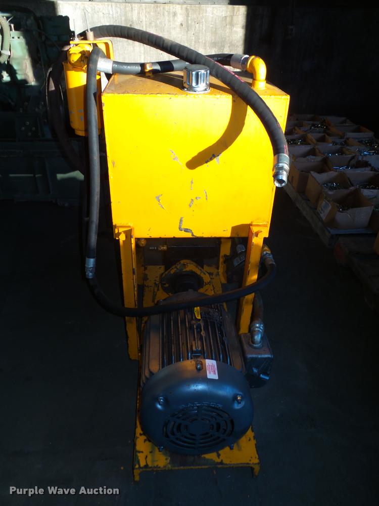 image for item L4167 Hydraulic power pack