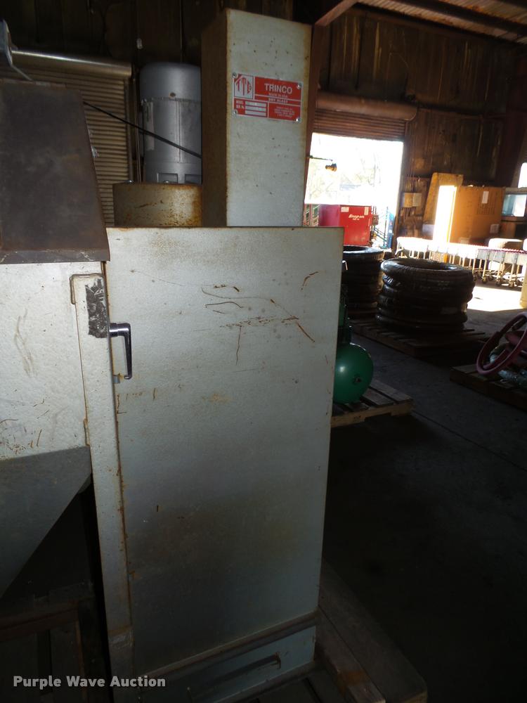 image for item L4169 Trinco 400PT dry blast sand blaster