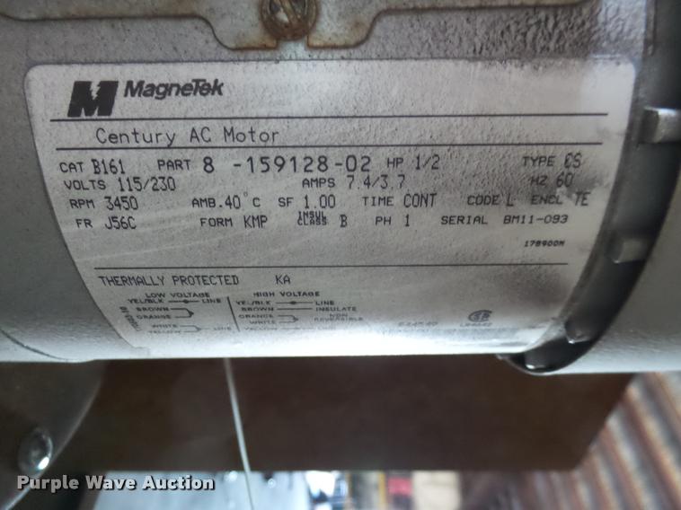 image for item L4169 Trinco 400PT dry blast sand blaster