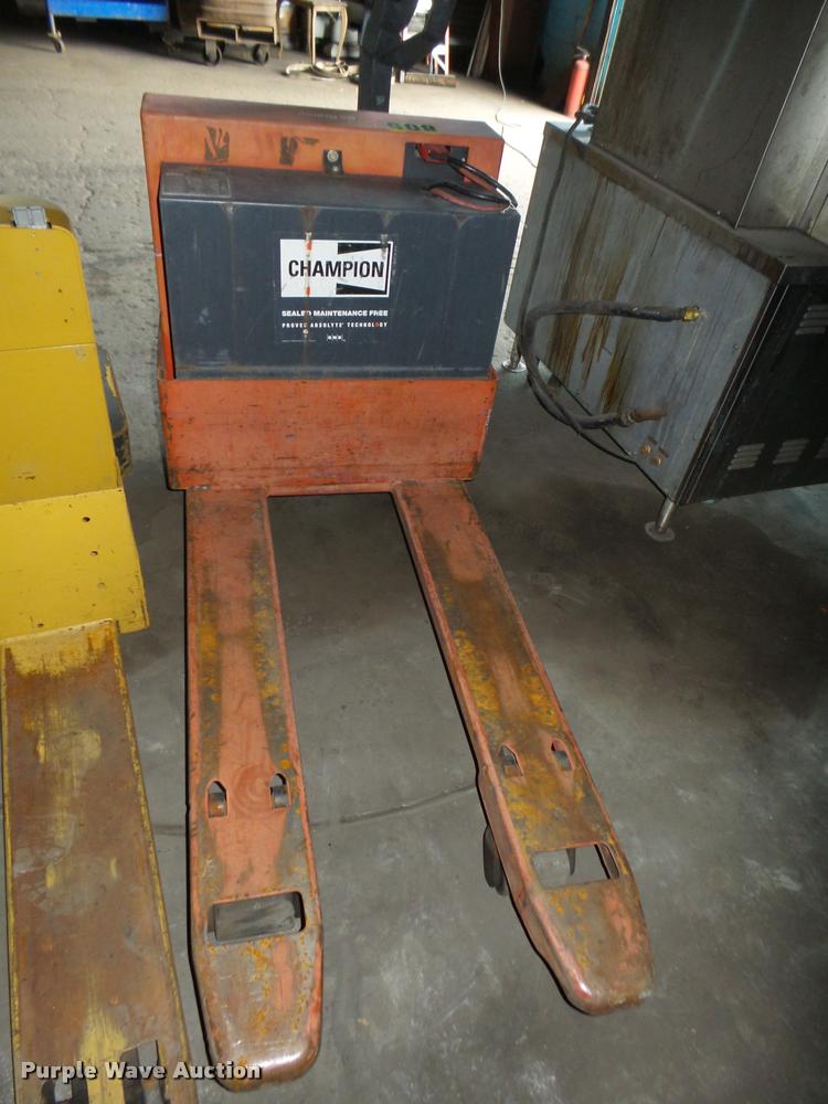 image for item L4174 BT Prime Mover PMX pallet jack