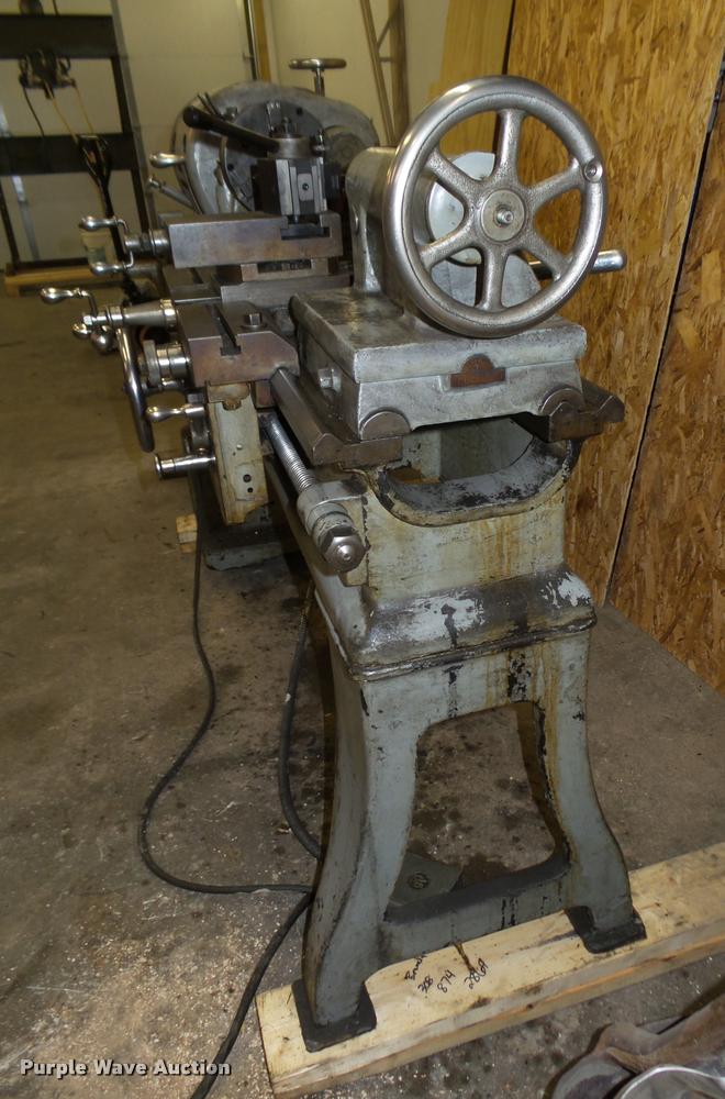 image for item L4181 Lodge & Shipley metal lathe