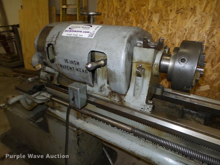 image for item L4181 Lodge & Shipley metal lathe