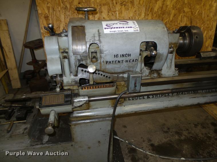 image for item L4181 Lodge & Shipley metal lathe
