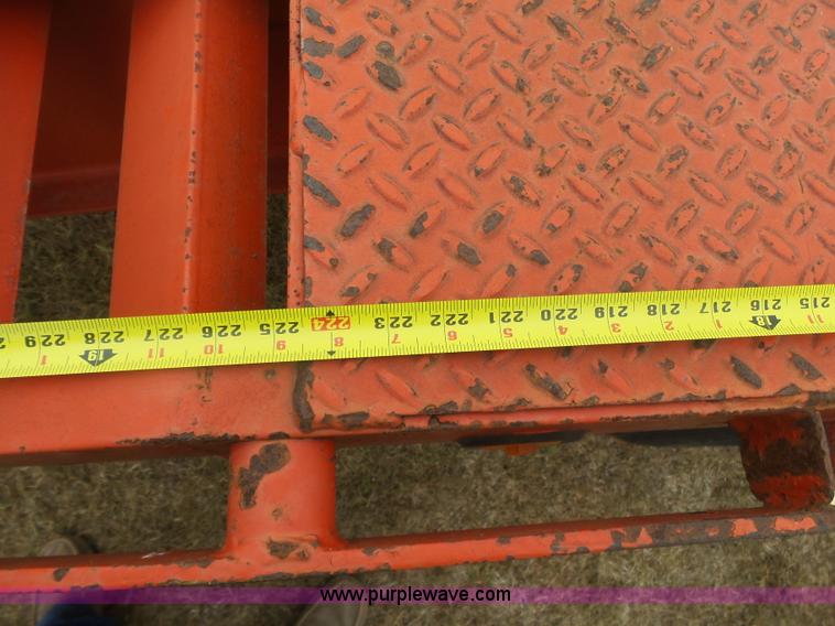 image for item L4776 2013 Lamar equipment trailer