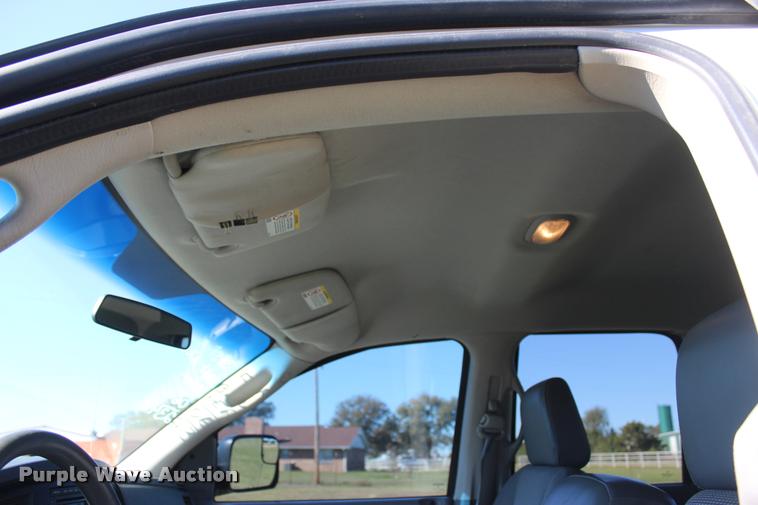 image for item L4872 2006 Dodge Ram 2500 Quad Cab pickup truck