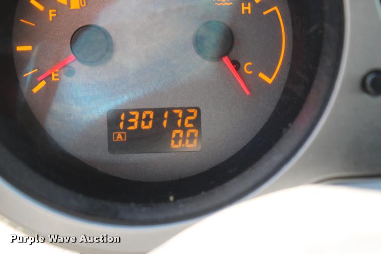 image for item L4872 2006 Dodge Ram 2500 Quad Cab pickup truck