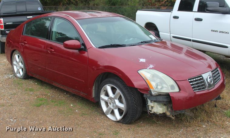 image for item L4873 2006 Nissan Maxima