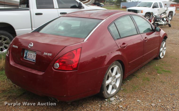 image for item L4873 2006 Nissan Maxima
