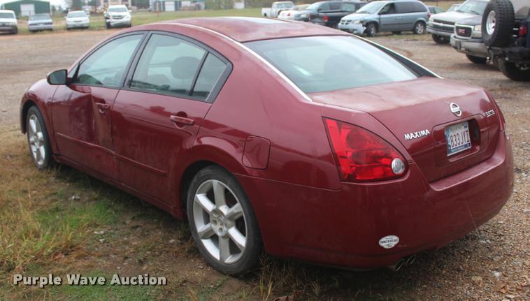 image for item L4873 2006 Nissan Maxima