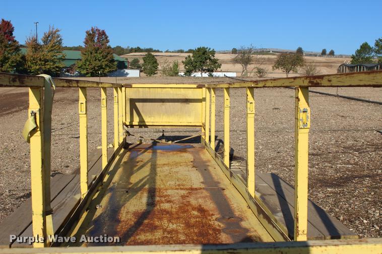 image for item L4882 Nursery/plant trailer