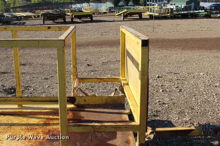 image for item L4882 Nursery/plant trailer