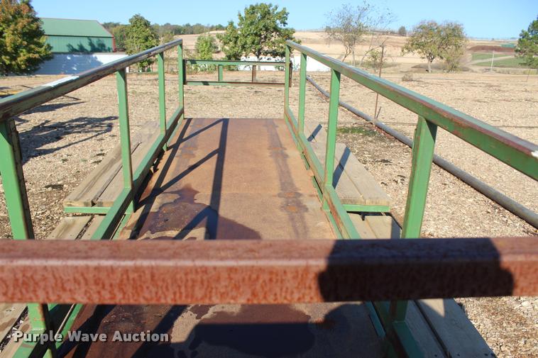 image for item L4885 Nursery/plant trailer