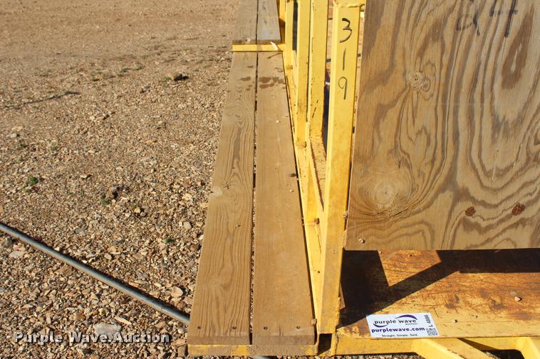 image for item L4886 Nursery/plant trailer