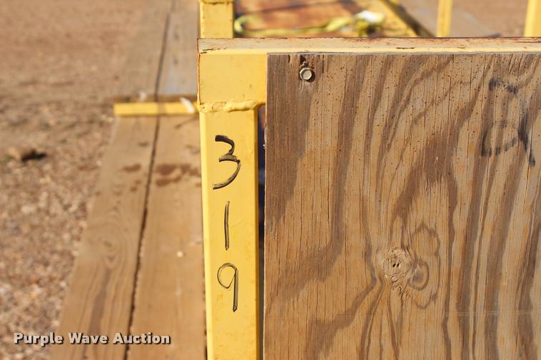 image for item L4886 Nursery/plant trailer