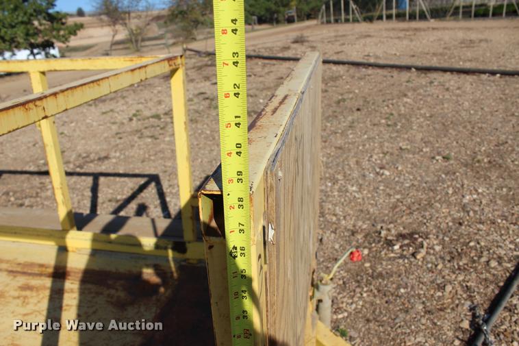 image for item L4886 Nursery/plant trailer