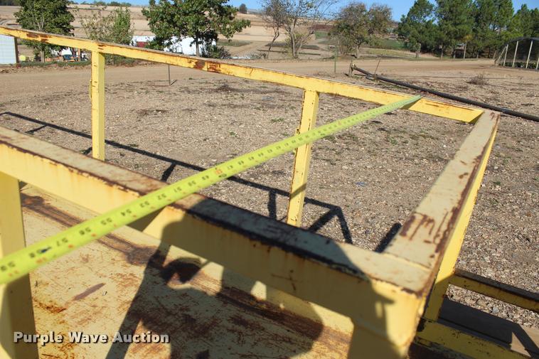 image for item L4886 Nursery/plant trailer