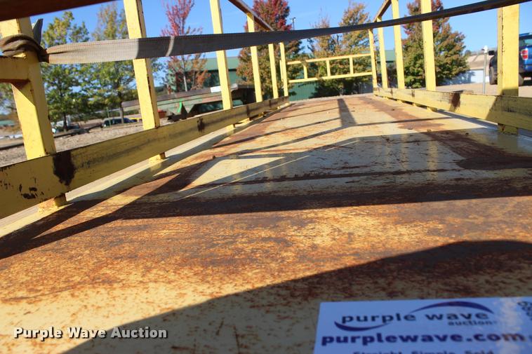 image for item L4889 Nursery/plant trailer