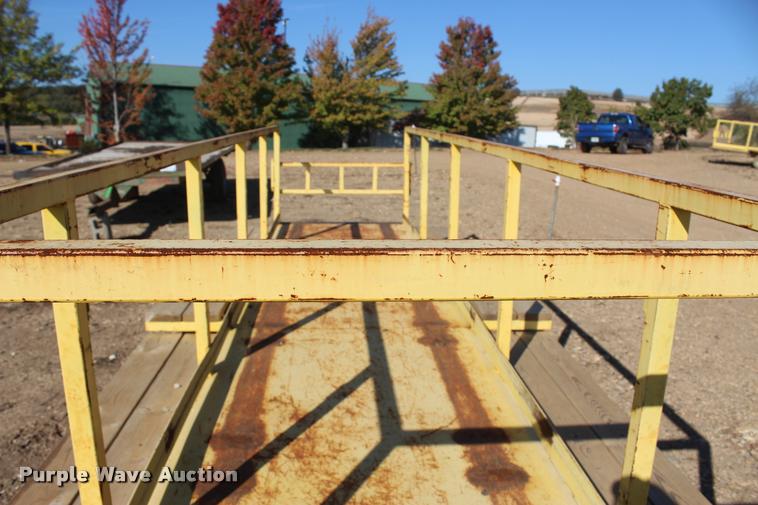 image for item L4889 Nursery/plant trailer