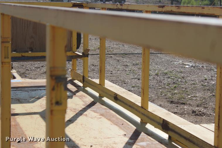 image for item L4889 Nursery/plant trailer