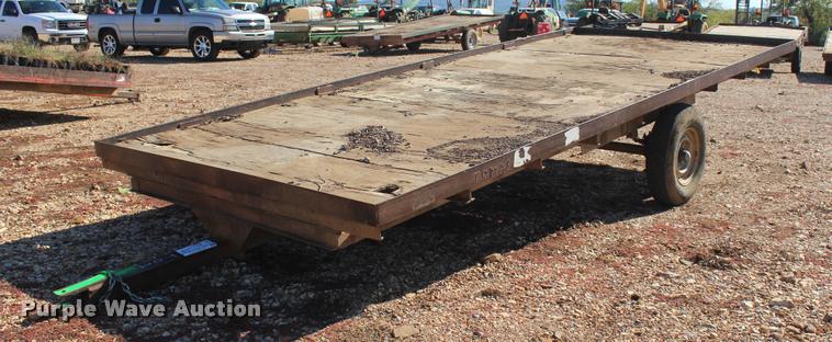 image for item L4895 Utility trailer